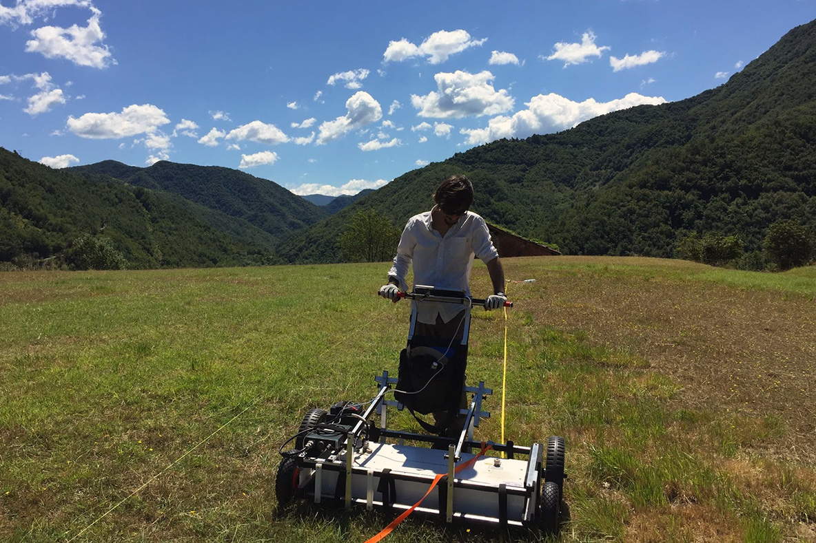 GPR Survey At Isola Cantone (Genova, Italy). A Project With Università Degli Studi Di Torino.