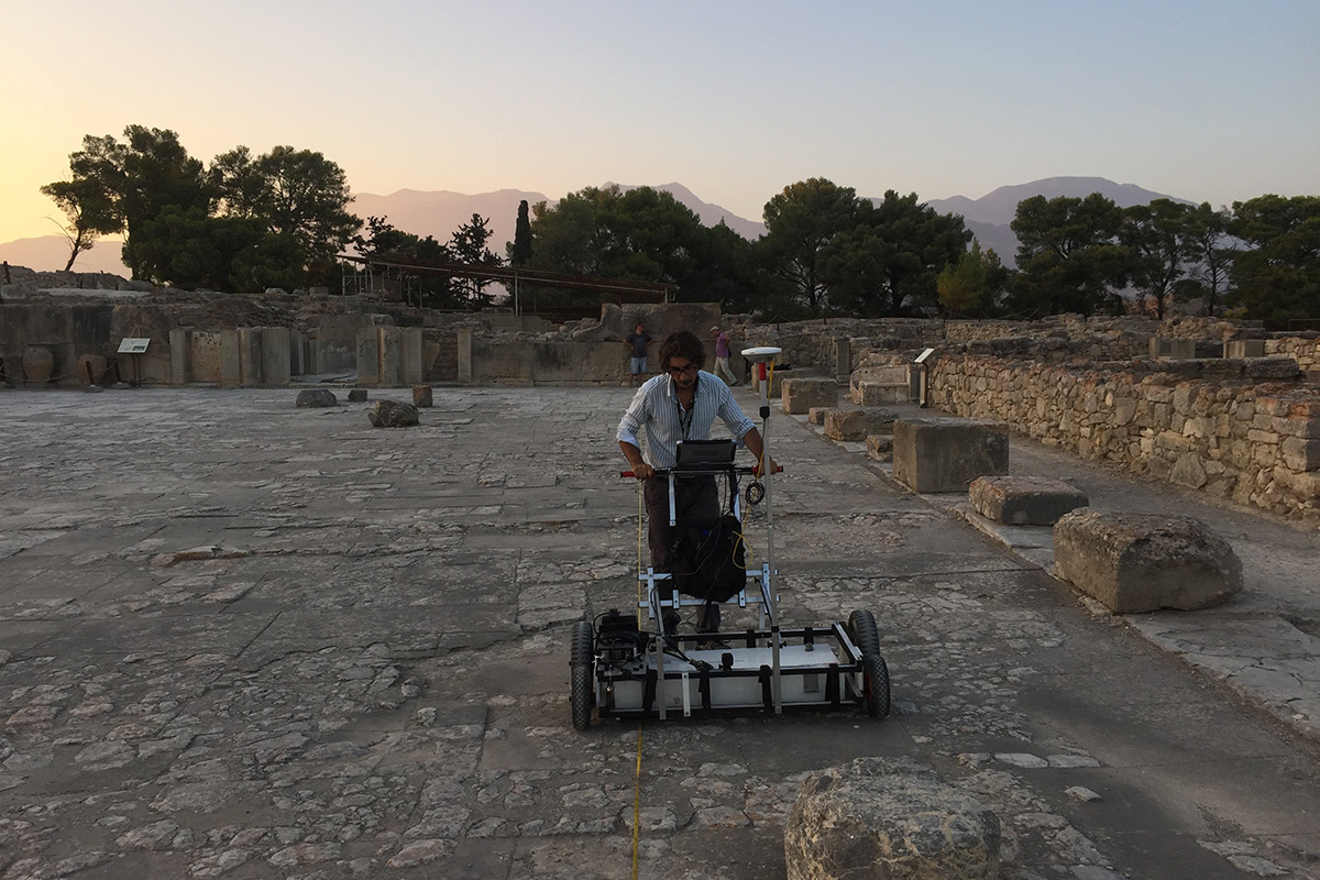 GPR Survey At The Phaistos Palace, Crete. A Project With Università Degli Studi Di Salerno.